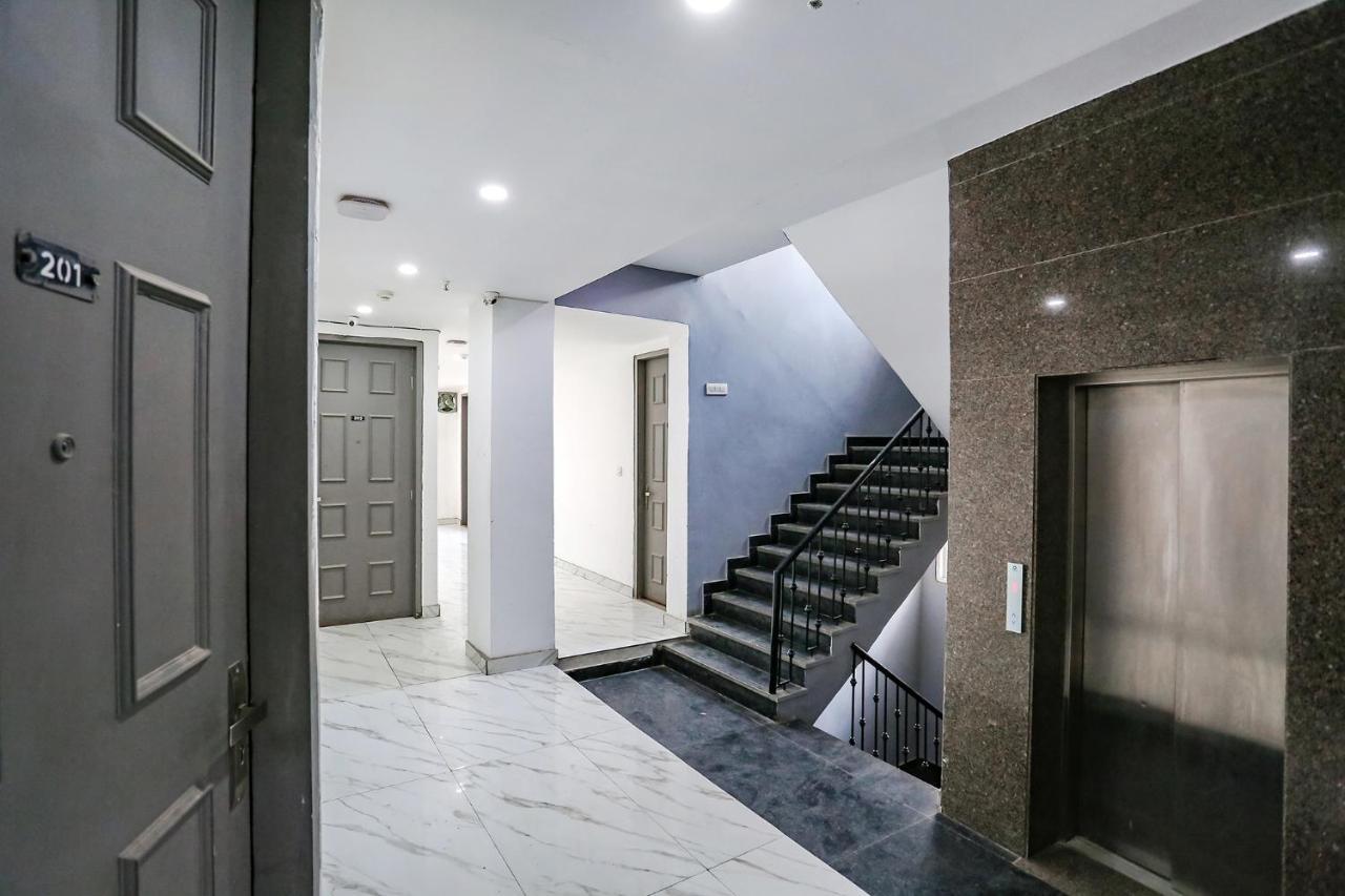 Fabhotel Vat - Meera Bagh Delhi Zewnętrze zdjęcie